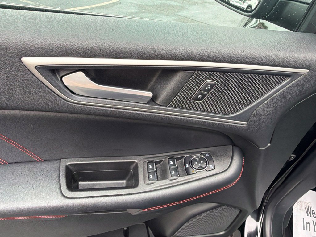 Used 2023 Ford Edge ST-Line AWD/4WD image 29