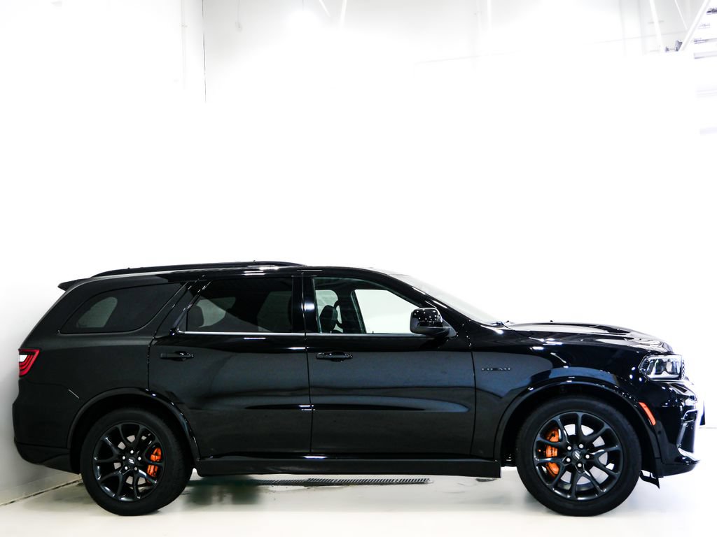 Used 2023 Dodge Durango R/T w/ Hemi Orange Plus Package AWD/4WD image 5