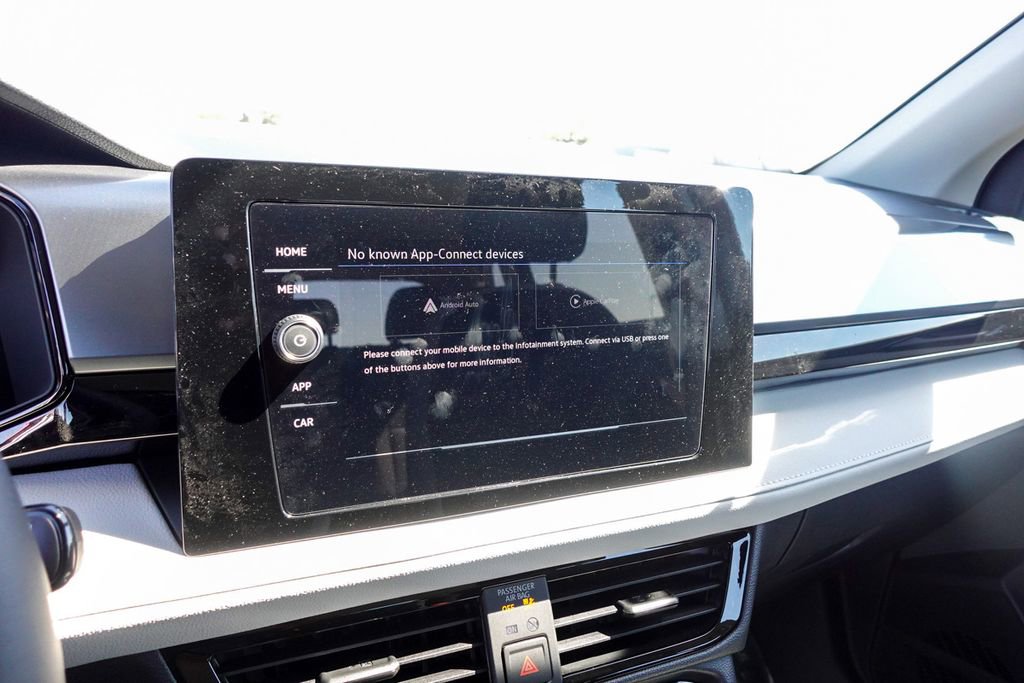 New 2025 Volkswagen Taos S image 21