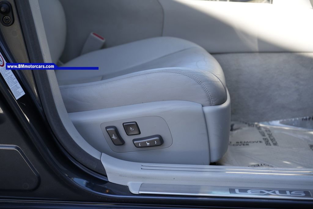 Used 2007 Lexus LS 460 image 30