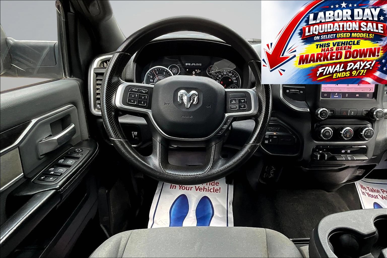 Used 2022 RAM 2500 Big Horn w/ Cold Weather Group AWD/4WD image 9
