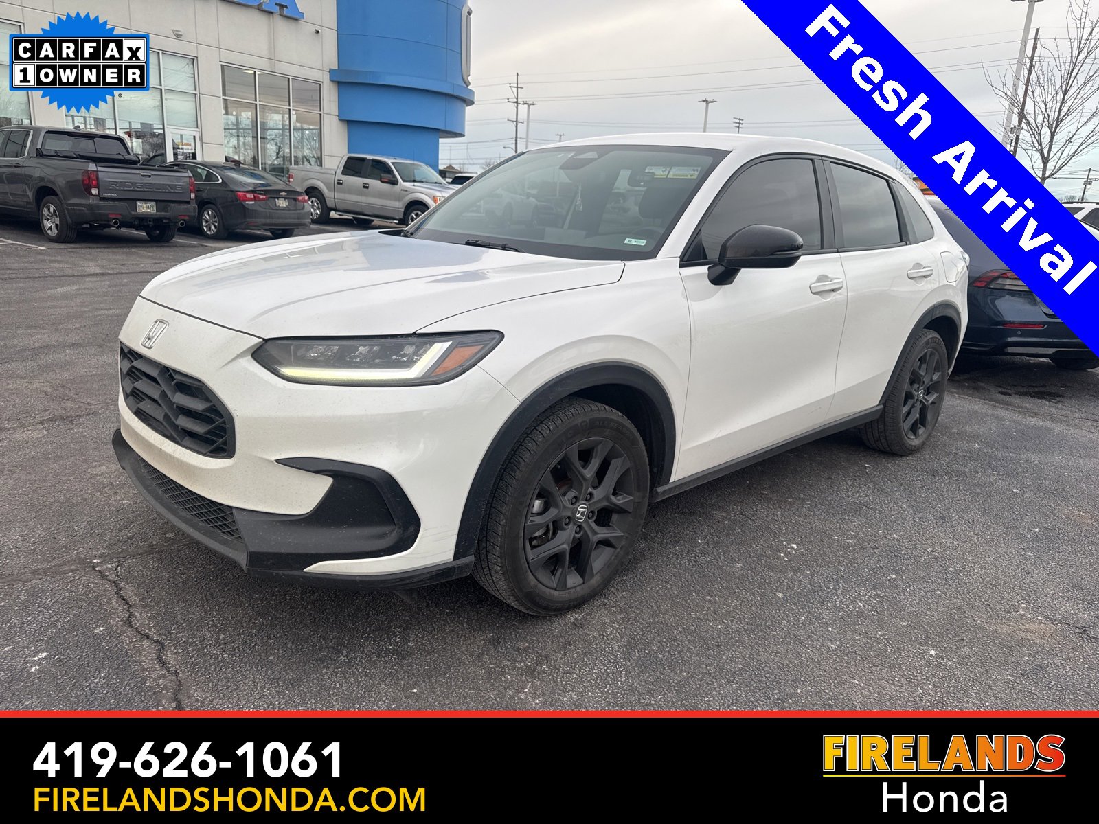 Used 2024 Honda HR-V Sport image 2