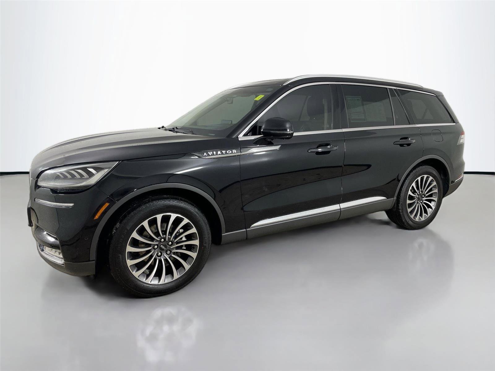 Used 2021 Lincoln Aviator Reserve w/ Equipment Group 201A image 4