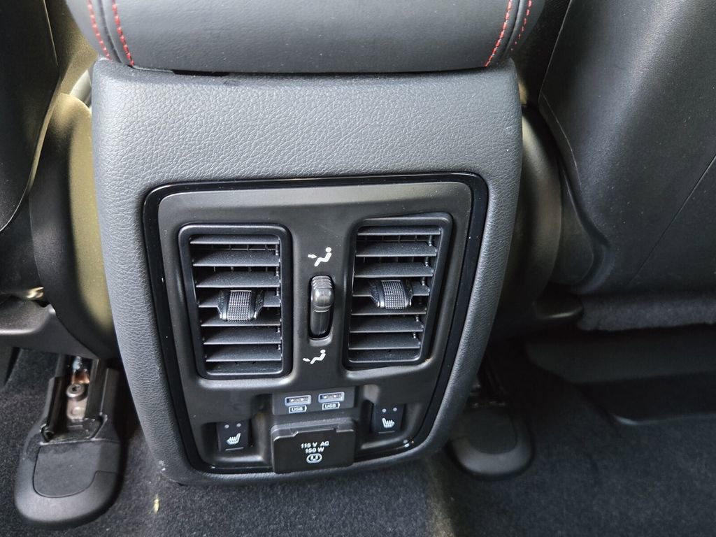 Used 2023 Dodge Durango R/T RWD image 14