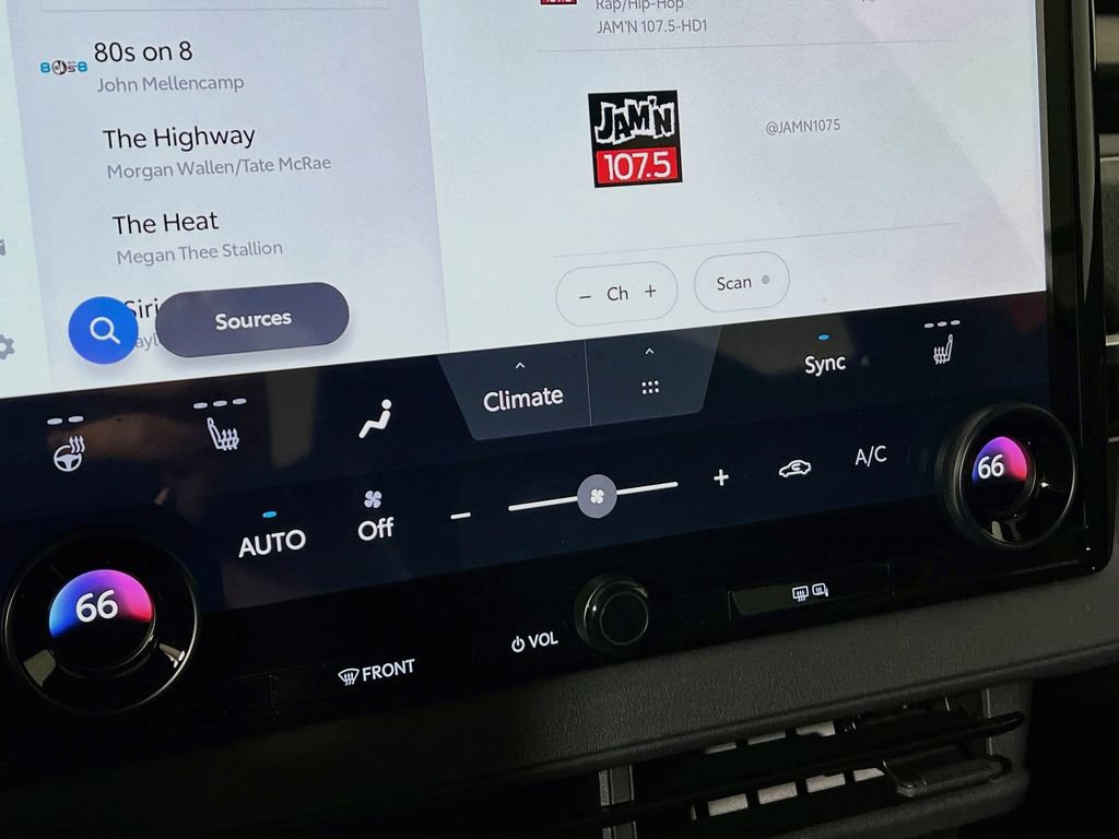 New 2026 Subaru Solterra AWD/4WD image 13