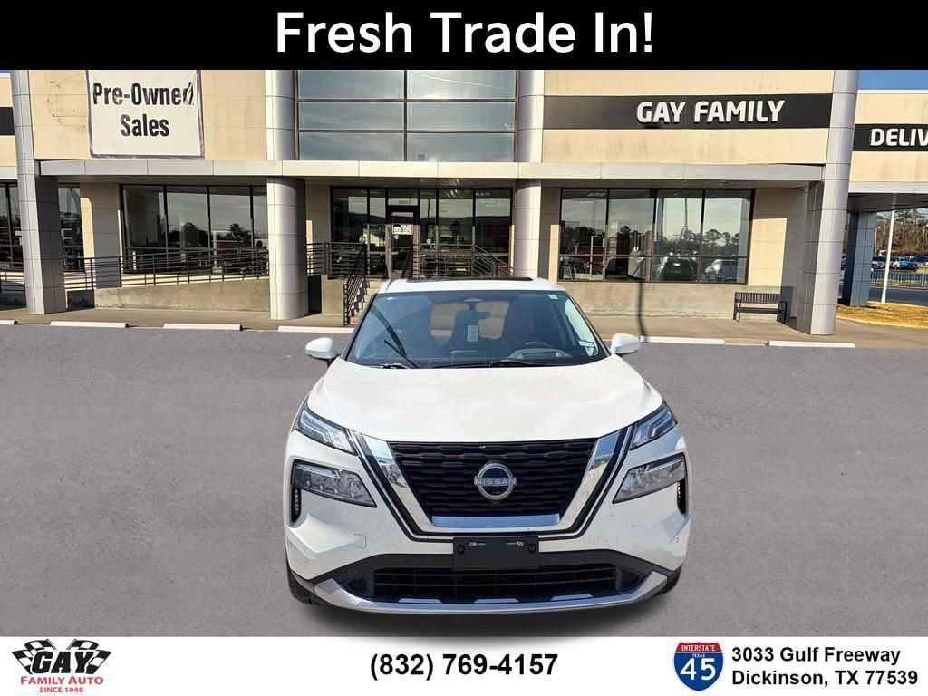 Used 2023 Nissan Rogue Platinum w/ Platinum Premium Package FWD image 2