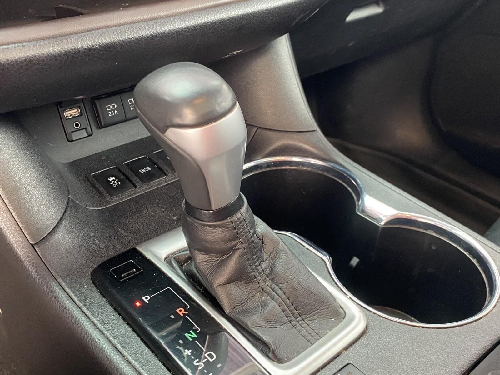 Used 2017 Toyota Highlander XLE AWD/4WD image 27