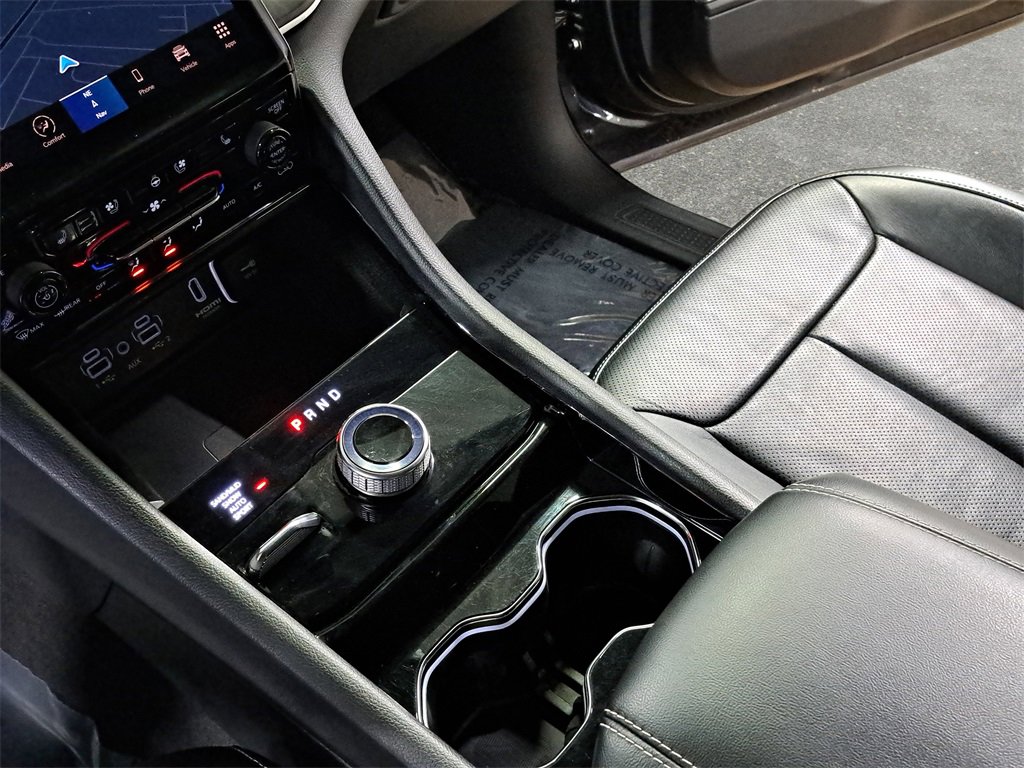 Certified 2022 Jeep Grand Cherokee Limited w/ Luxury Tech Group II image 25