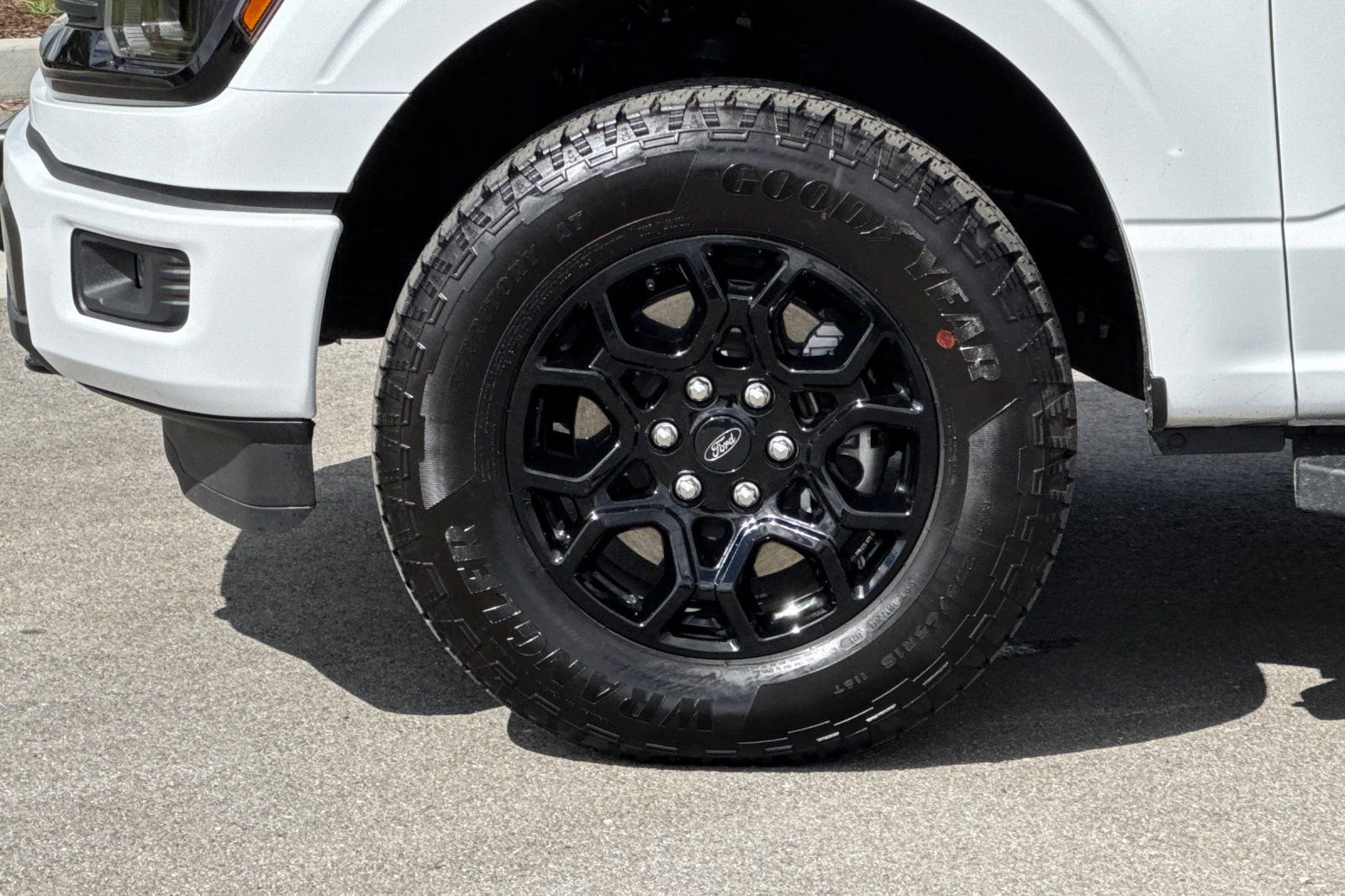 Used 2026 Ford F150 XLT w/ XLT Black Appearance Package image 30