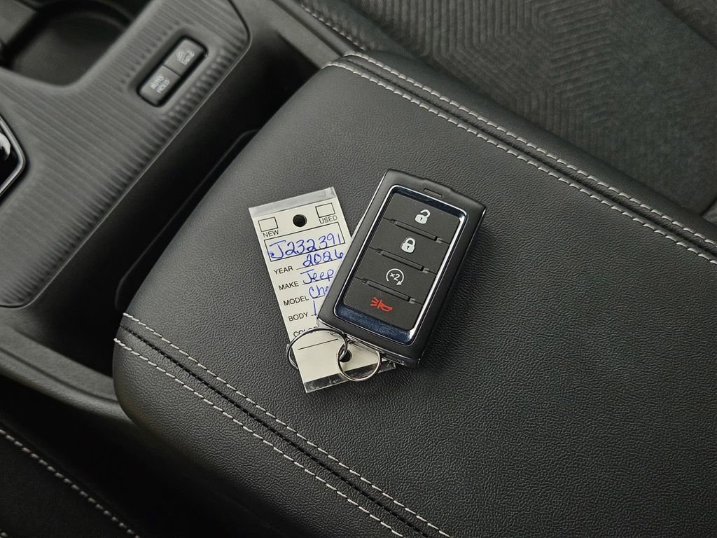 New 2026 Jeep Cherokee Laredo AWD/4WD image 32