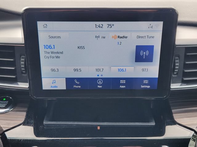 Used 2021 Ford Explorer Limited w/ Hybrid Equipment Group 310A AWD/4WD image 17