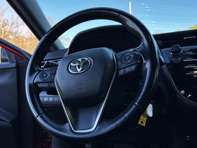 Used 2019 Toyota Camry SE image 17