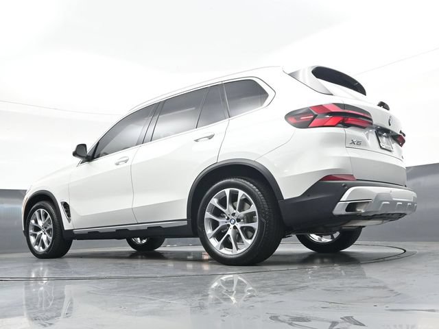 Certified 2026 BMW X5 xDrive40i w/ Premium Package AWD/4WD image 40