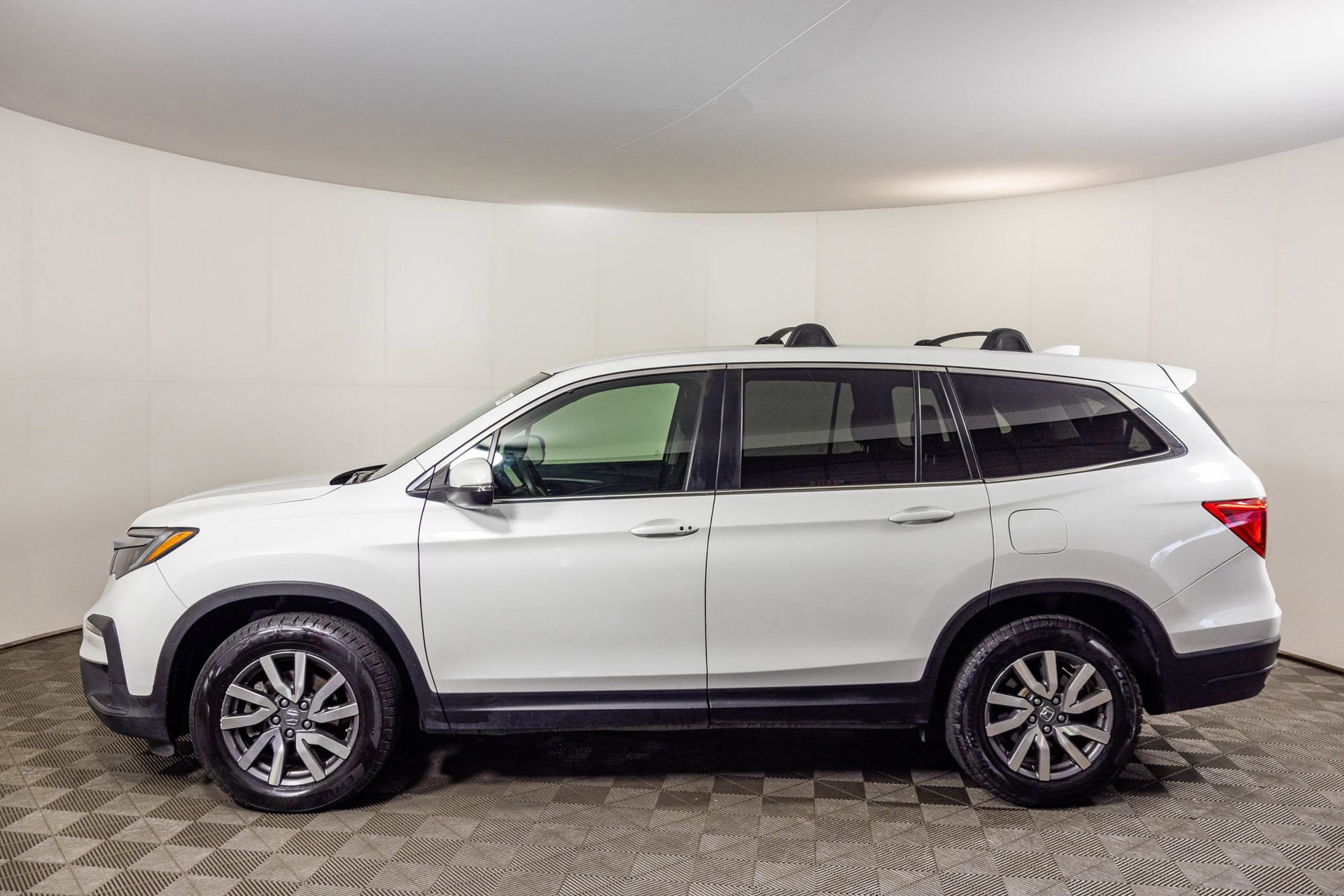 Used 2020 Honda Pilot EX image 18