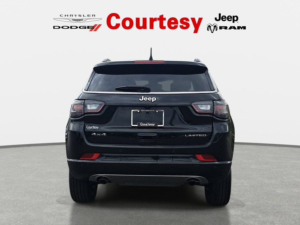 Certified 2023 Jeep Compass Limited w/ Elite Group AWD/4WD image 6