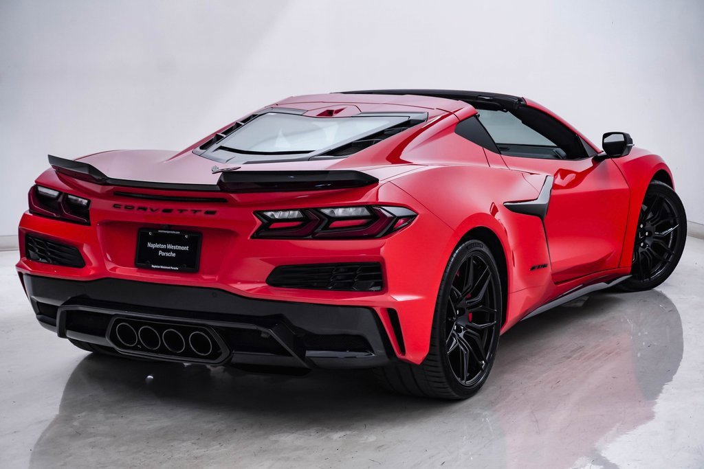 Used 2025 Chevrolet Corvette Z06 image 11