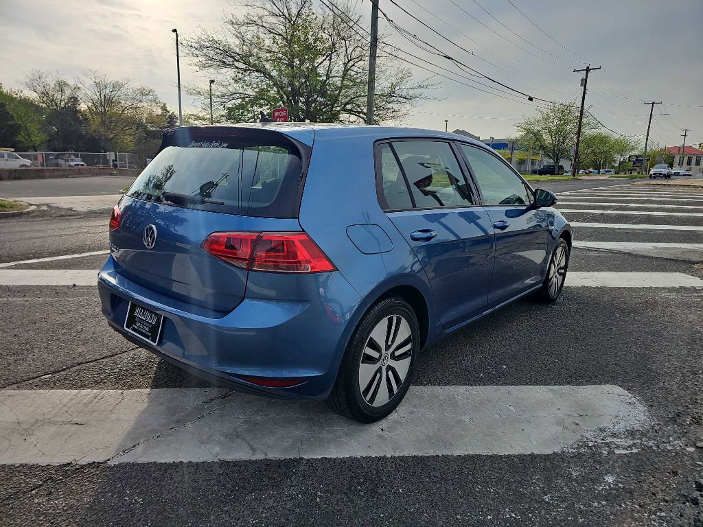 Used 2016 Volkswagen e-Golf SE FWD image 5