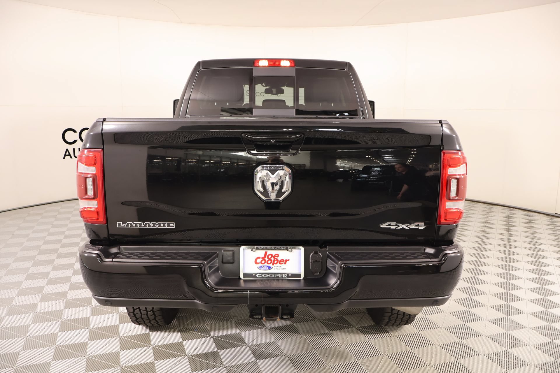 Used 2023 RAM 2500 Laramie AWD/4WD image 22