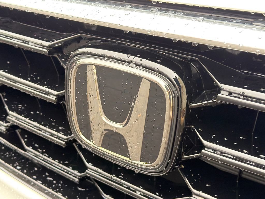 Used 2025 Honda CR-V EX-L image 15