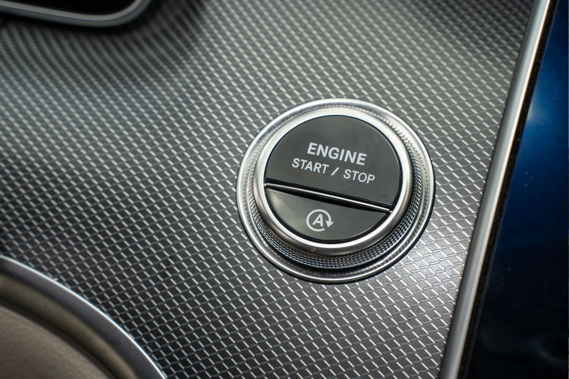 Used 2025 Mercedes-Benz C 300 4MATIC Sedan image 32