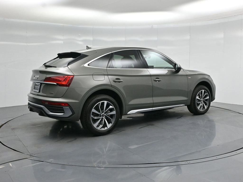 Used 2023 Audi Q5 2.0T Premium w/ Convenience Package image 31