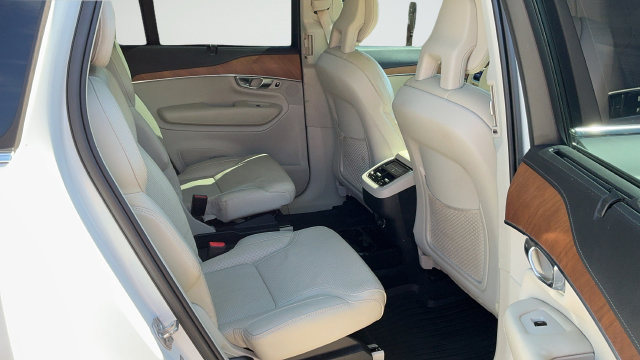 Used 2020 Volvo XC90 T6 Inscription w/ Protection Package Premier AWD/4WD image 22
