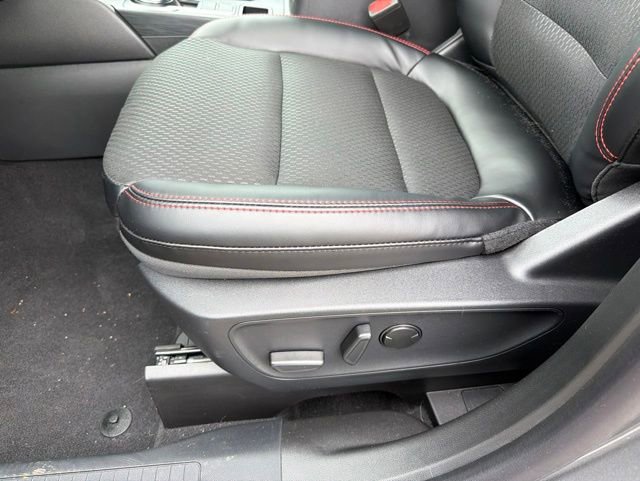 New 2026 Ford Escape ST-Line w/ Tech Pack #1 AWD/4WD image 13