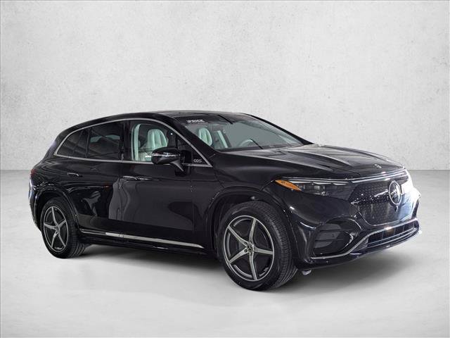 Certified 2023 Mercedes-Benz EQS 580 4MATIC SUV image 3
