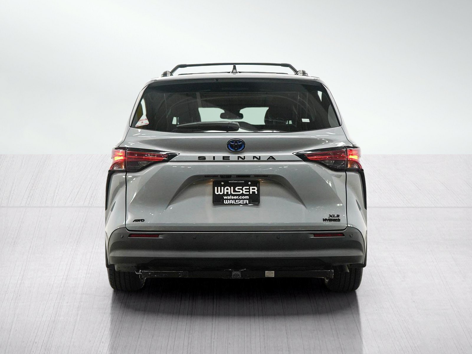 Used 2022 Toyota Sienna XLE Woodland Edition AWD/4WD image 6