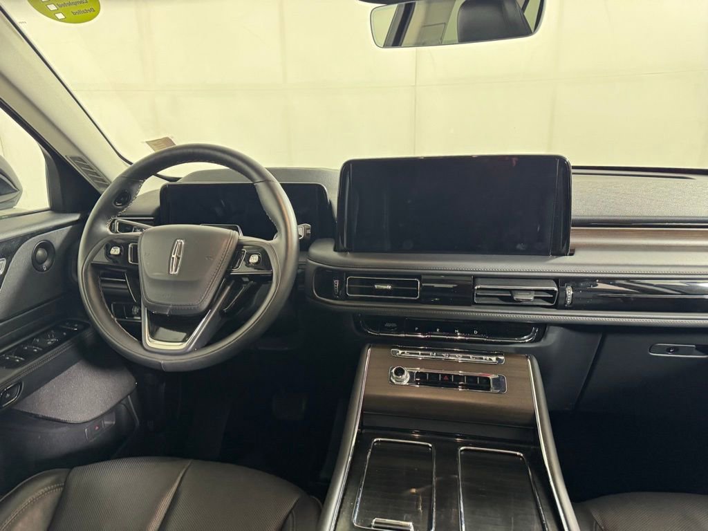 Used 2025 Lincoln Aviator Reserve w/ Illumination Package AWD/4WD image 19