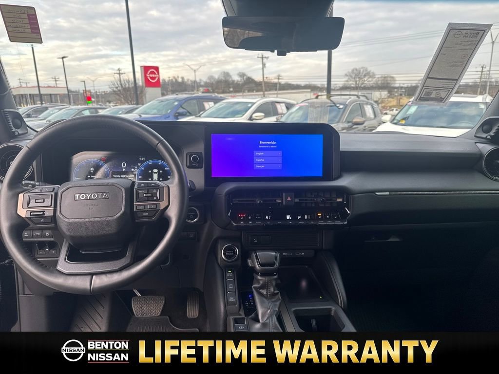 Used 2024 Toyota Land Cruiser image 16