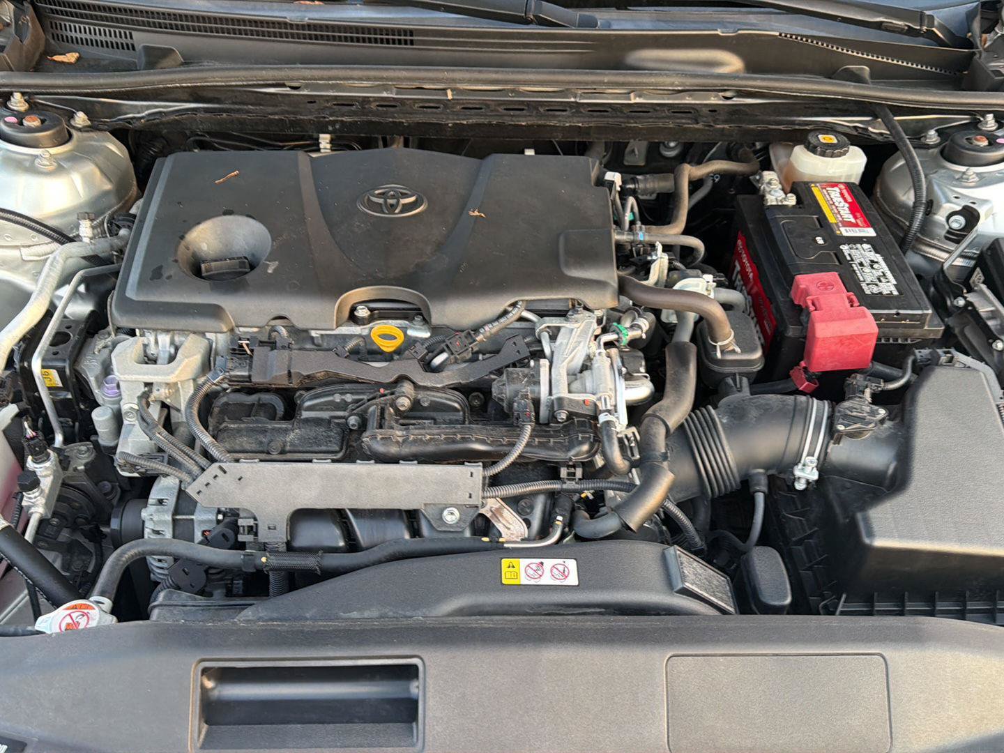Used 2018 Toyota Camry SE w/ Convenience Package FWD image 32