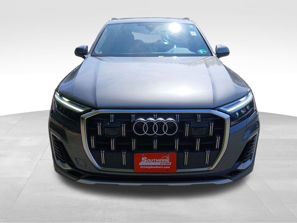 Used 2025 Audi Q7 3.0T Premium Plus image 8
