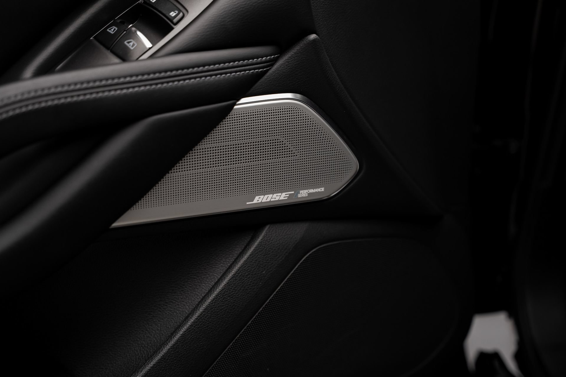 Used 2019 INFINITI Q60 3.0t Luxe AWD/4WD image 58