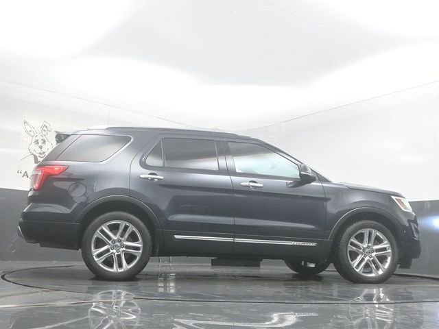 Used 2017 Ford Explorer Limited AWD/4WD image 52