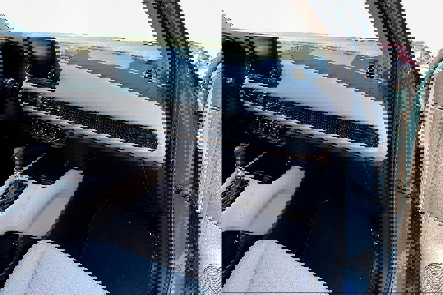 Used 2023 Honda HR-V LX image 26