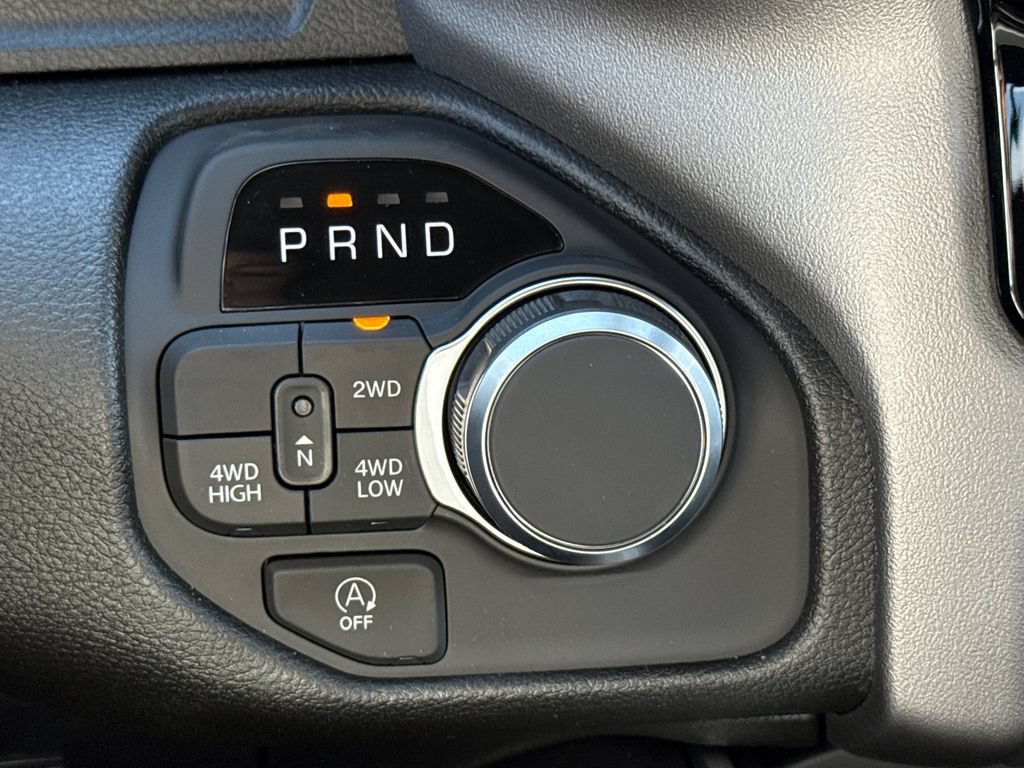New 2026 RAM 1500 Express AWD/4WD image 25