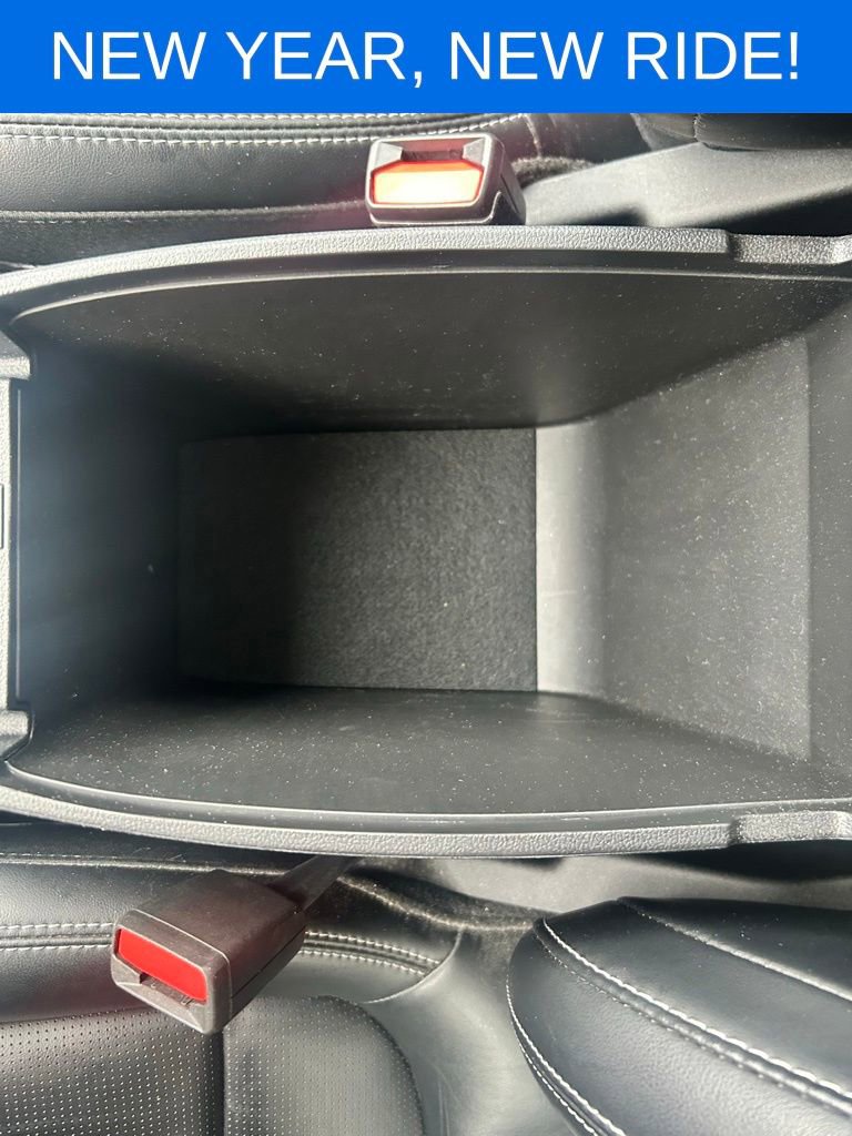 Used 2023 Ford Escape Platinum w/ Class II Trailer Tow Package image 26