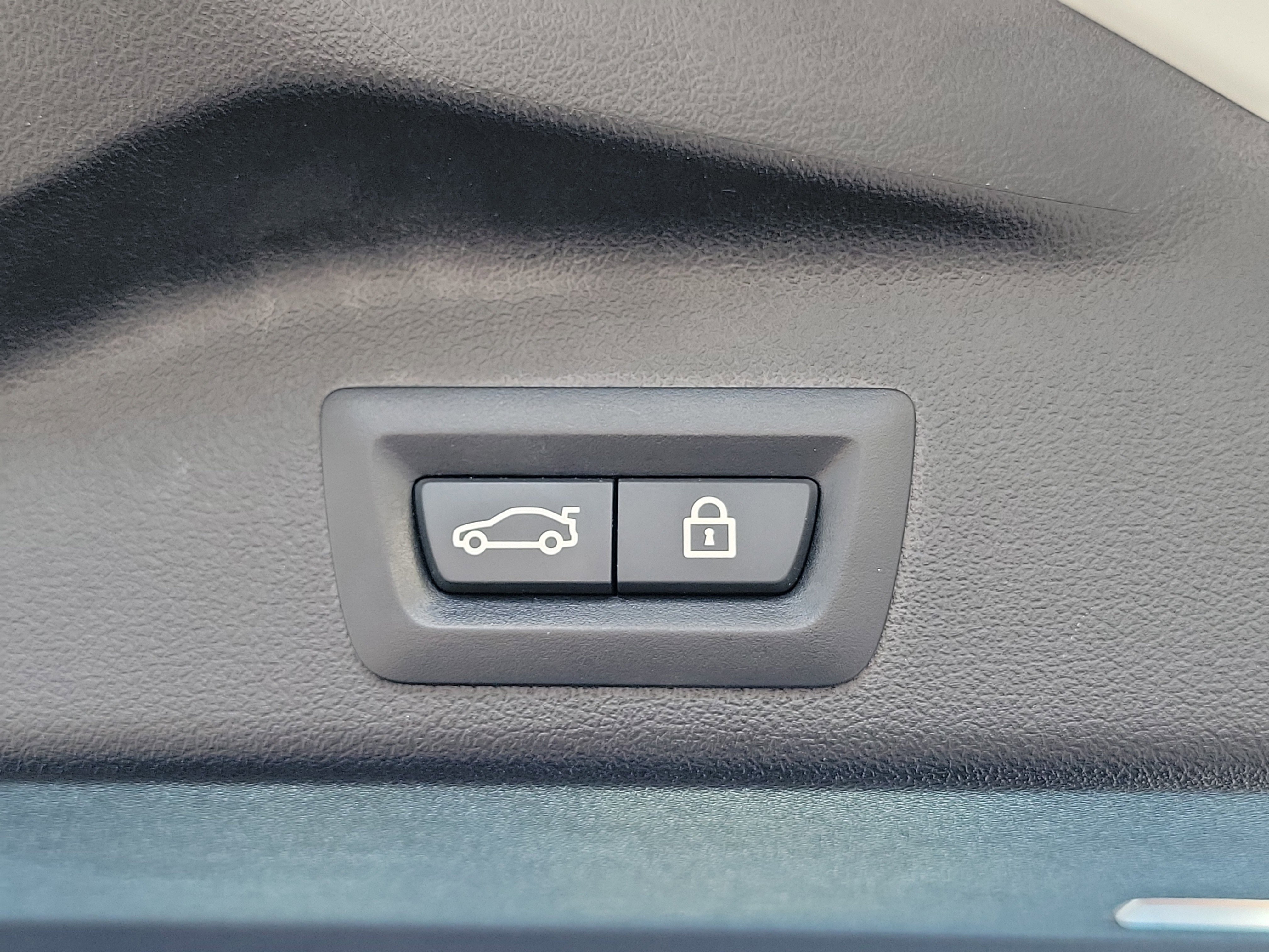 Used 2020 BMW X5 sDrive40i w/ Convenience Package image 14