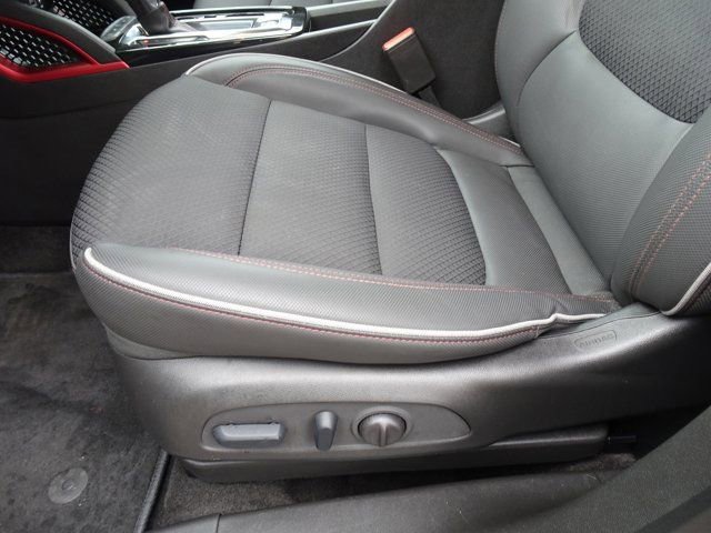 Certified 2023 Chevrolet TrailBlazer RS w/ Convenience Package image 10