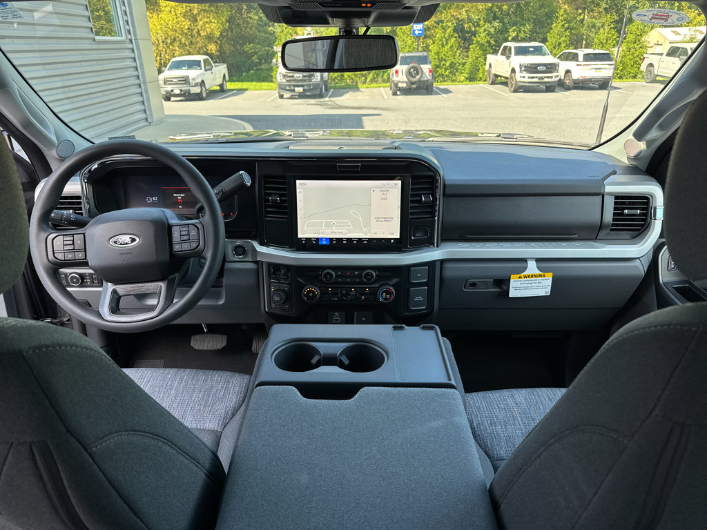 New 2026 Ford F250 XLT w/ XLT Premium Package AWD/4WD image 3
