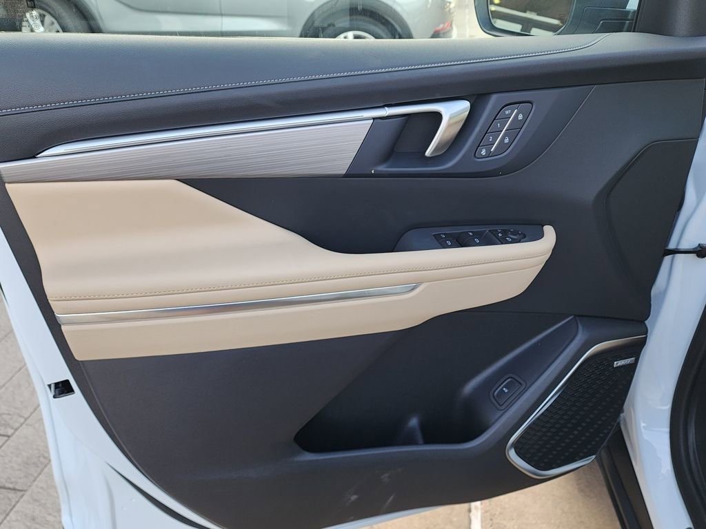 New 2026 Buick Enclave Preferred w/ Power Package image 13