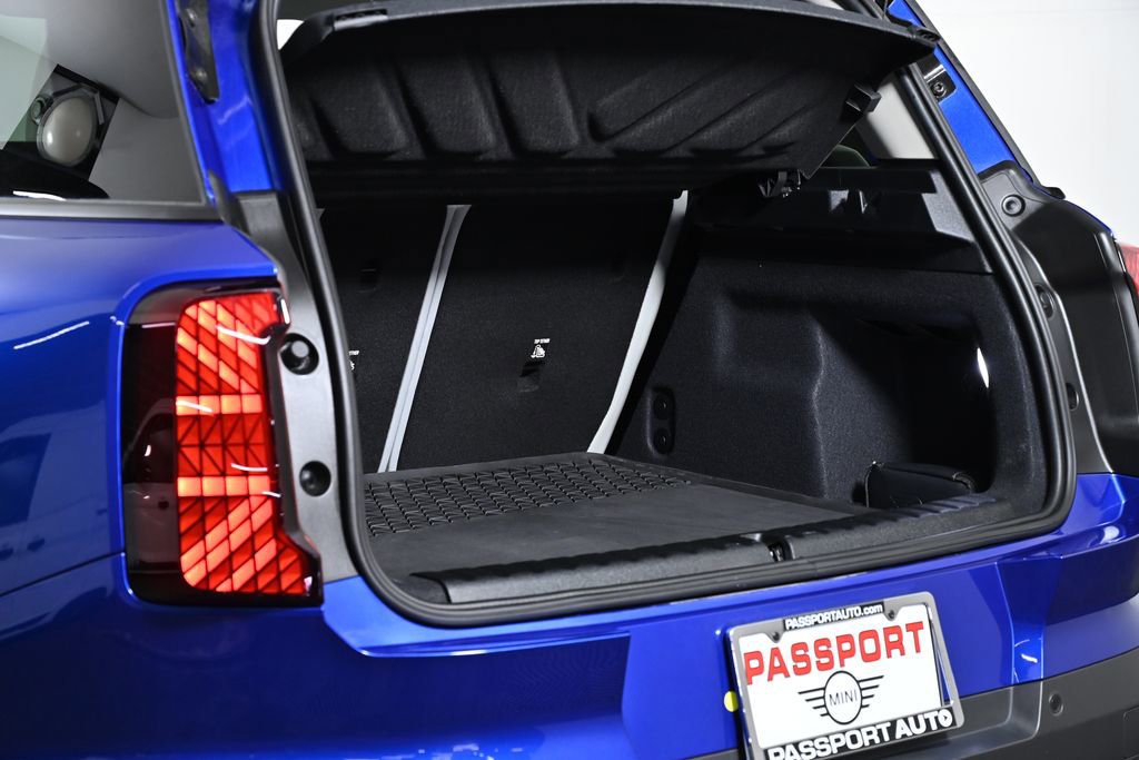 Certified 2025 MINI Cooper Countryman S AWD/4WD image 38