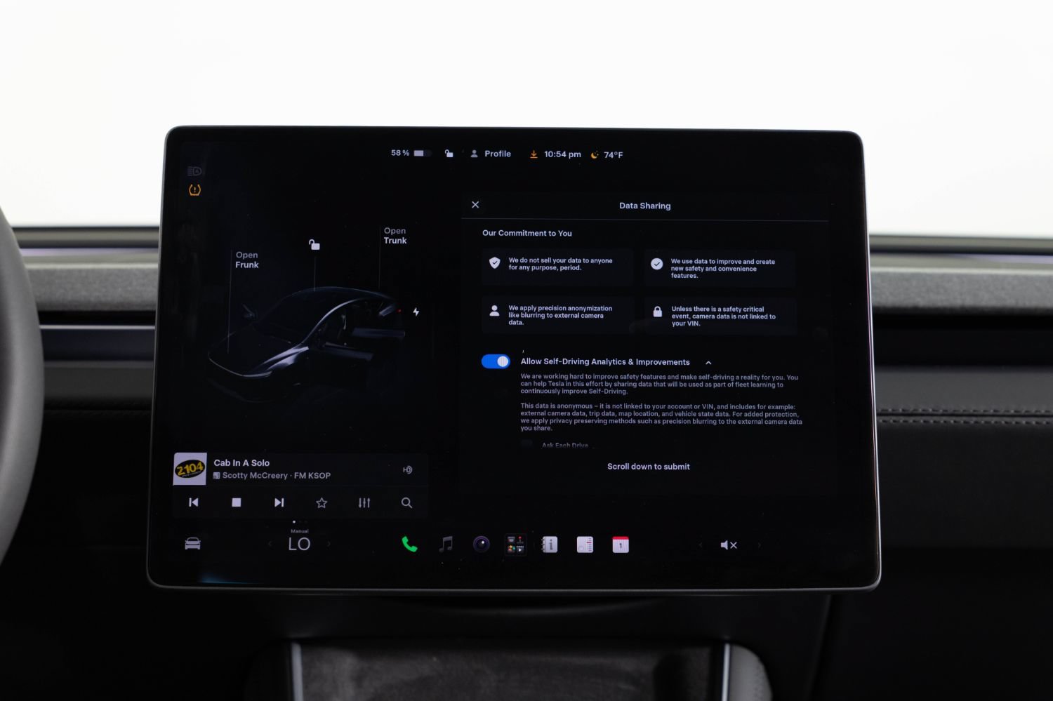 Used 2026 Tesla Model Y Long Range RWD image 32