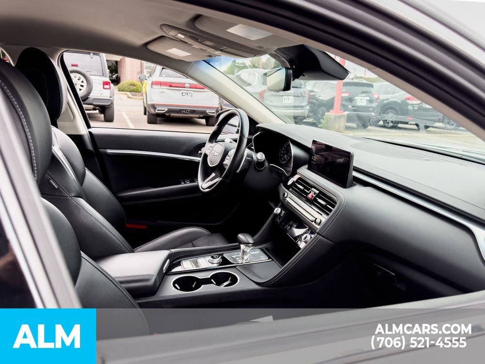 Used 2025 Genesis G70 2.5T RWD image 14