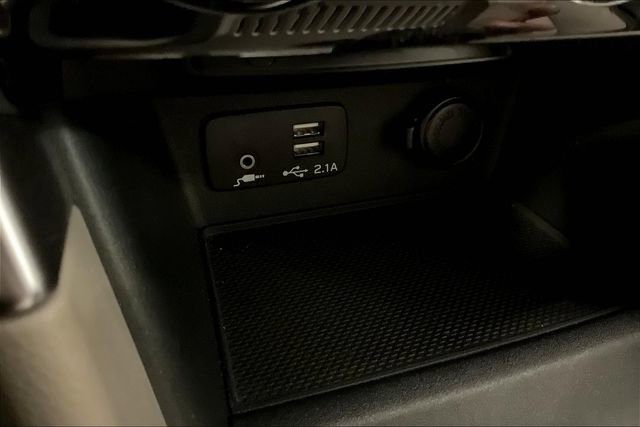 Used 2020 Subaru Forester Premium image 33