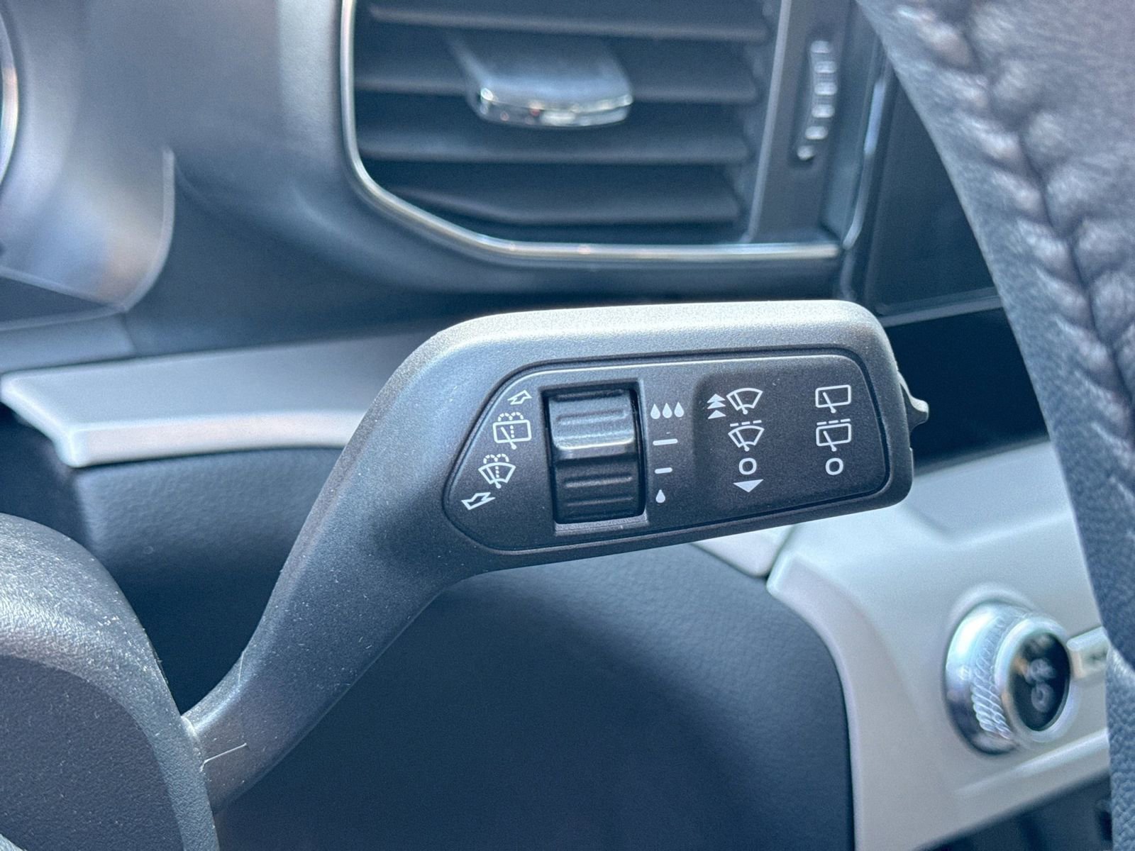 Certified 2024 Ford Explorer XLT w/ Equipment Group 202A image 28