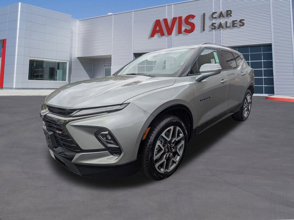 Used 2025 Chevrolet Blazer RS image 1