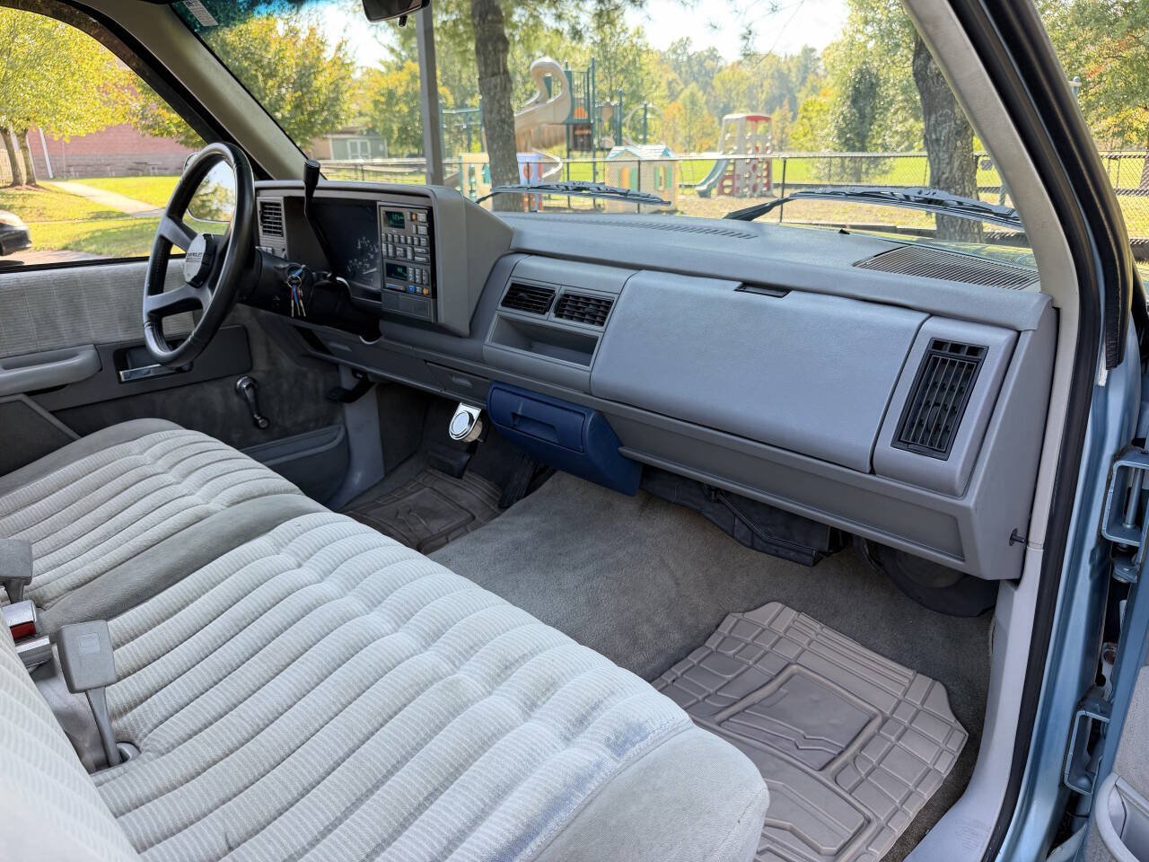 Used 1992 Chevrolet Silverado 1500 2WD Regular Cab image 20