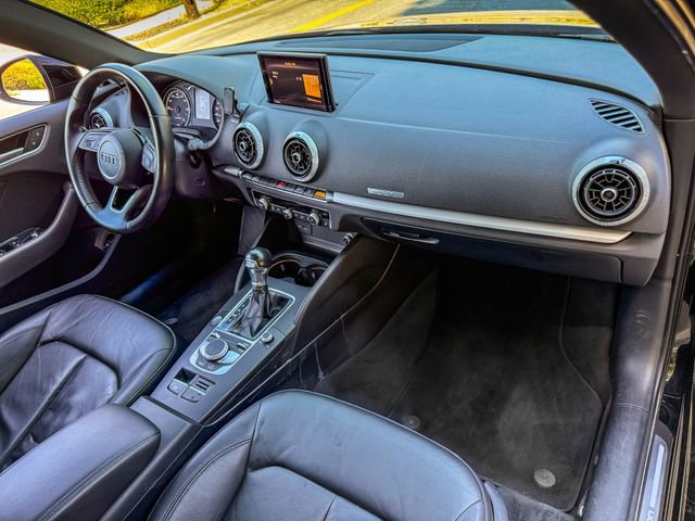 Used 2017 Audi A3 e-tron Premium image 10